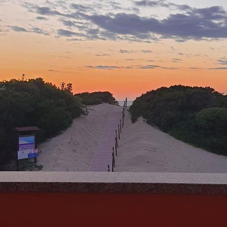 Il Tramonto Sulle Dune Badesi Exterior photo